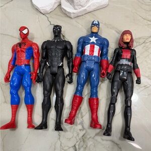 Marvel Action Figure Lot SpiderMan Black Panther, Captain America & Black Widow
